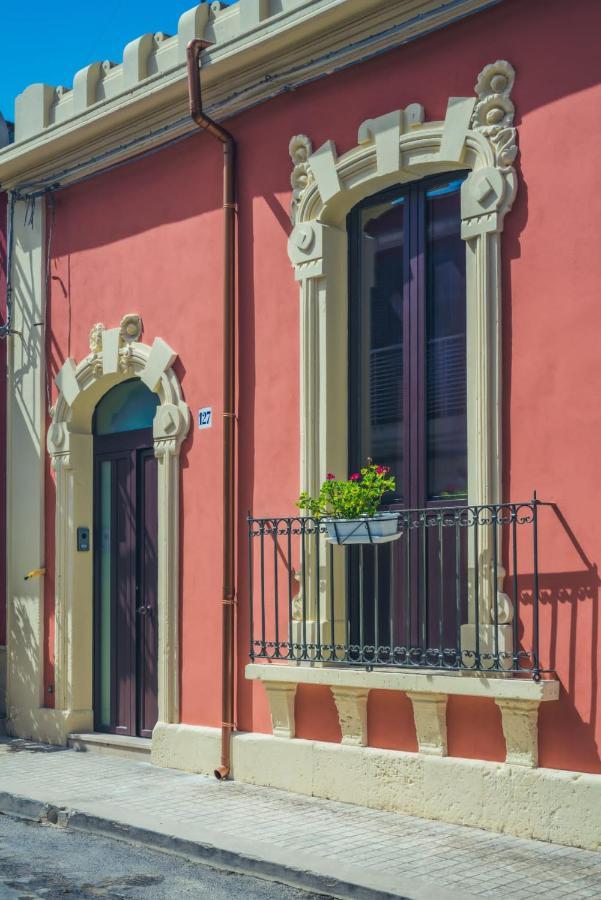 La Casa Di Tina Villa Canicattini Bagni Exterior foto